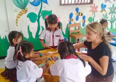 bali ubud Kindergartenparticipants teaching 11