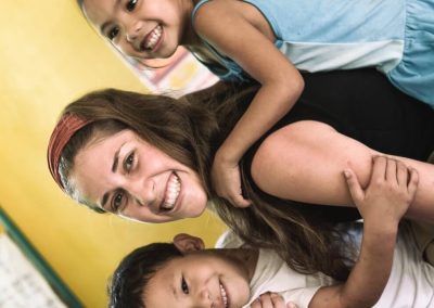philippines kindergartenParticipant hugging students