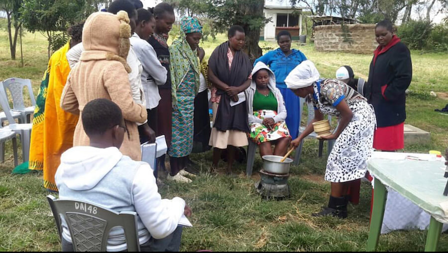 Kenya women Catering lessons
